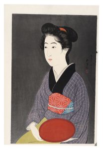盆持てる女
